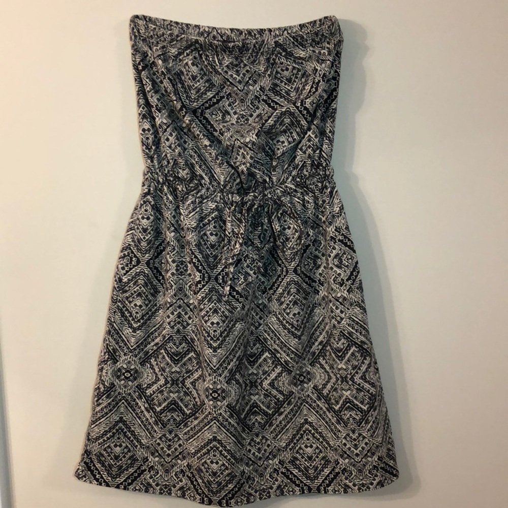 NWOT Strapless Dress